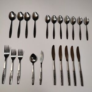 NORTHLAND‎ FLORAL PANEL STAINLESS FLATWARE KOREA 21 Pieces